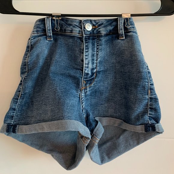 H&M Denim Blue Slim Fit Shorts - Picture 1 of 3